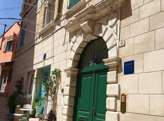 Casa Plava Sea View Daire